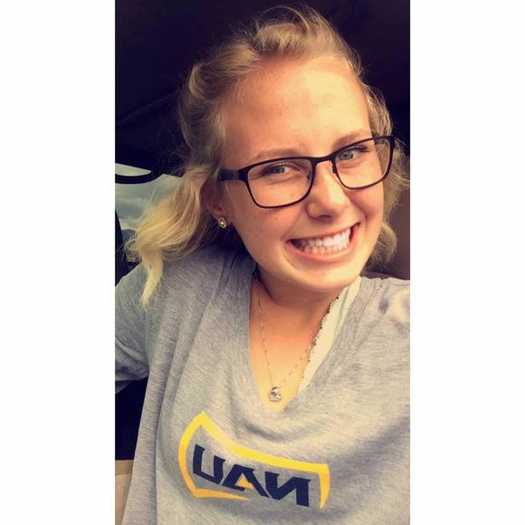 Meet your Posher, Taylor - Picture 1 of 1